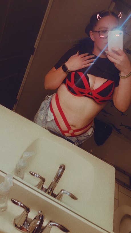 Foto di nudo di fuga di OnlyFans di Kelsey