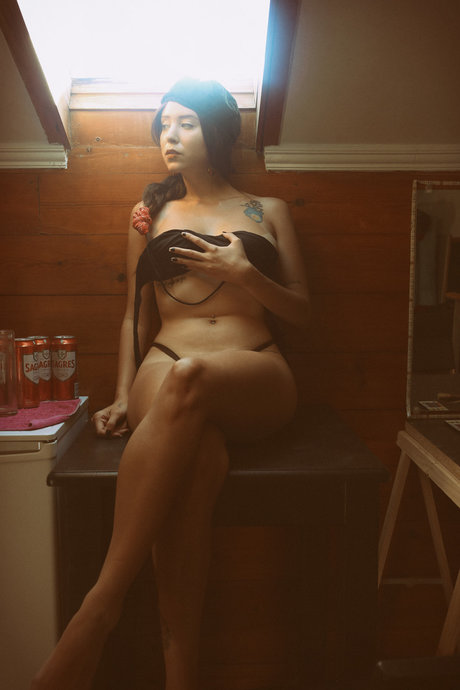 Foto di nudo di fuga di OnlyFans di Bibi Sal