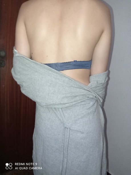 Foto di nudo di fuga di OnlyFans di Safada Madeirense