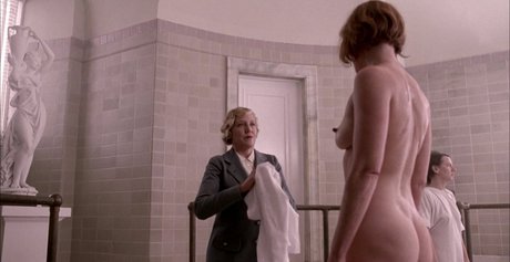 Gretchen Mol