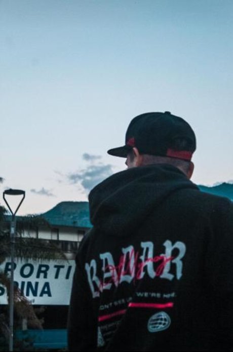 Foto di nudo di fuga di OnlyFans di Santiago Rosas