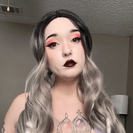 Foto di nudo di fuga di OnlyFans di 