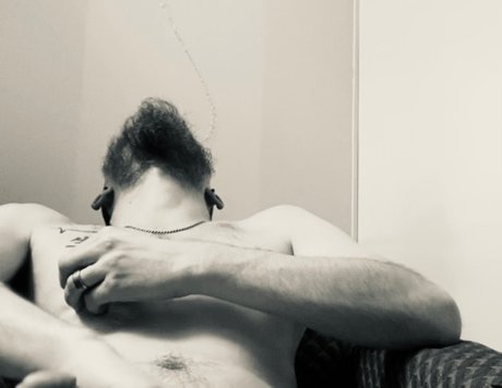 Foto di nudo di fuga di OnlyFans di 