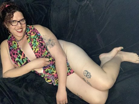 Foto di nudo di fuga di OnlyFans di Freja Gray