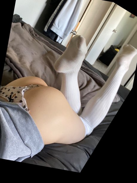 Foto di nudo di fuga di OnlyFans di Teninchty