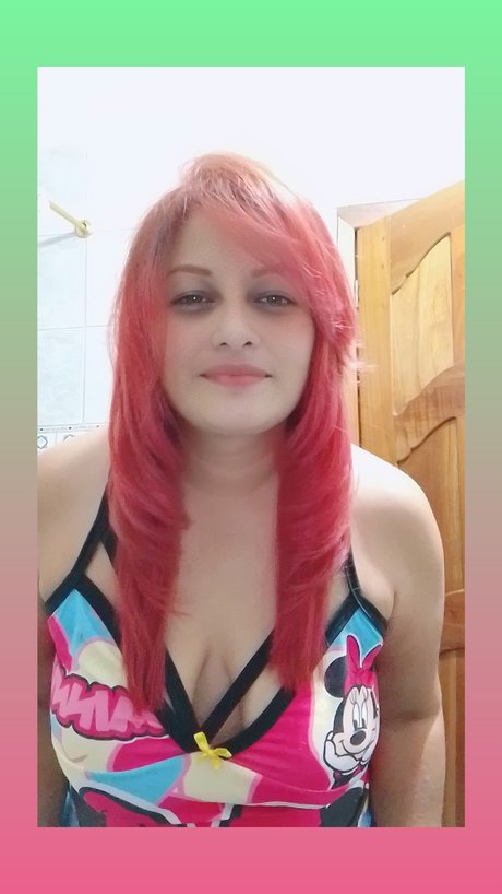 Foto di nudo di fuga di OnlyFans di Pink Girl