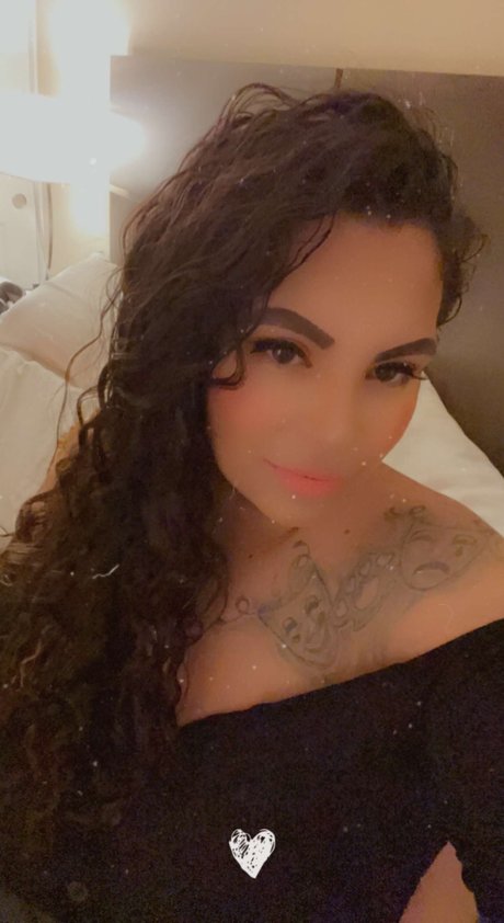 Foto di nudo di fuga di OnlyFans di Dezzy Ramirez