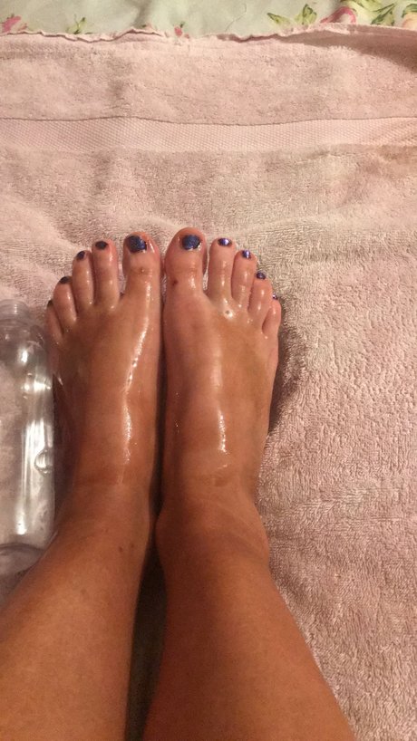 Foto di nudo di fuga di OnlyFans di Carlie Starr