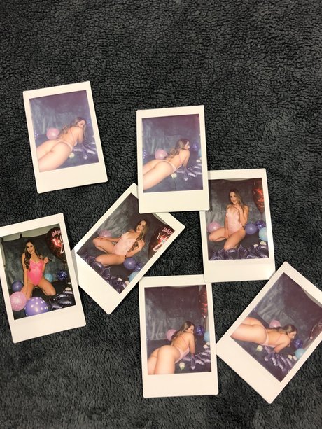 Foto di nudo di fuga di OnlyFans di K