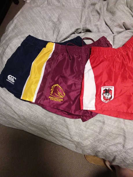Footy Shorts Lover