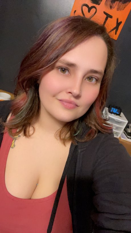 Foto di nudo di fuga di OnlyFans di Kate Tackett