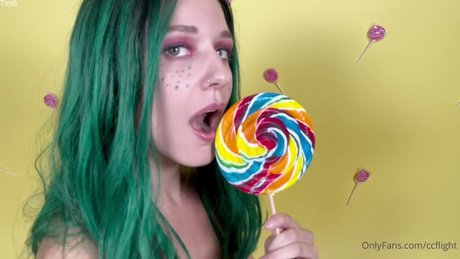 Cecily From Naked Bakers