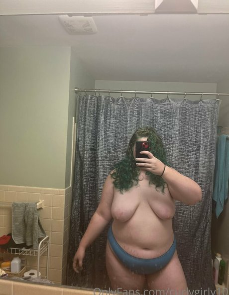 Curlygirly10