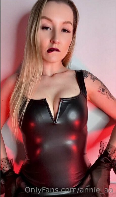 Annieaa