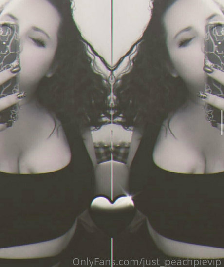 Justpeachpievip