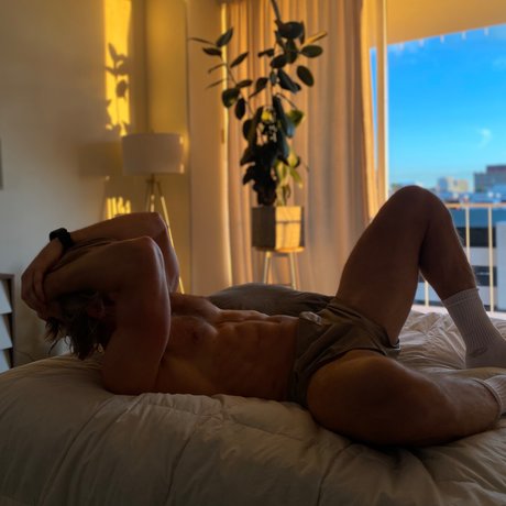 Foto di nudo di fuga di OnlyFans di Matt