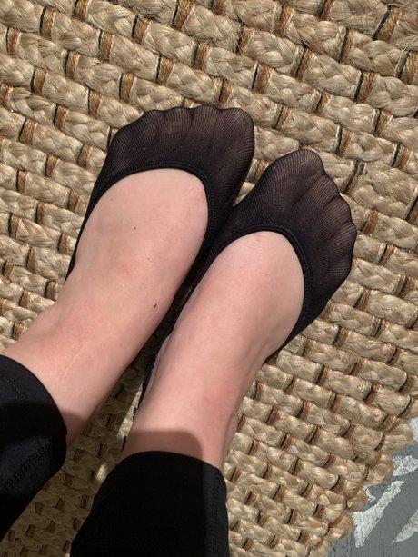Onlyfeet