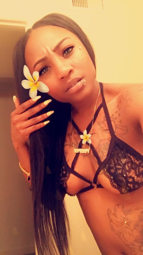 Foto di nudo di fuga di OnlyFans di Killnhoes