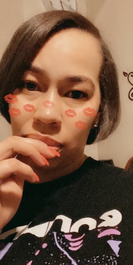 Foto di nudo di fuga di OnlyFans di Red Thickness