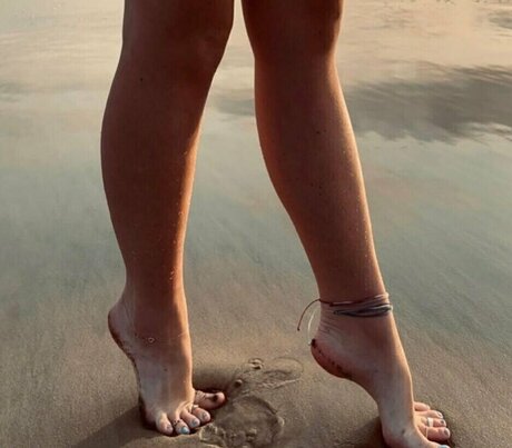 Foto di nudo di fuga di OnlyFans di Emrrowley