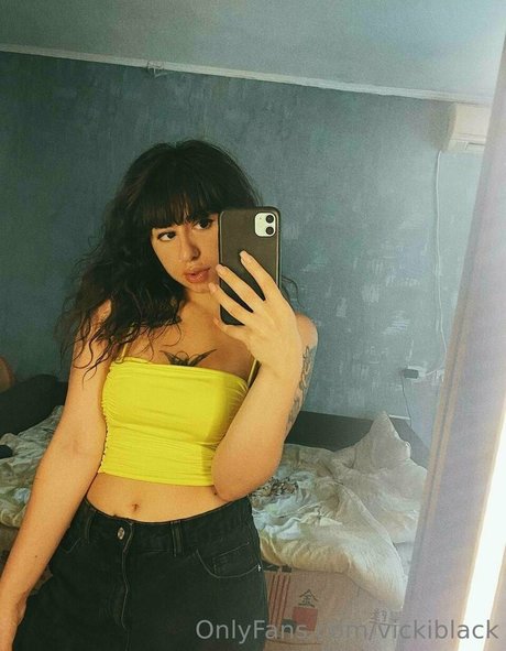 Vickiblack