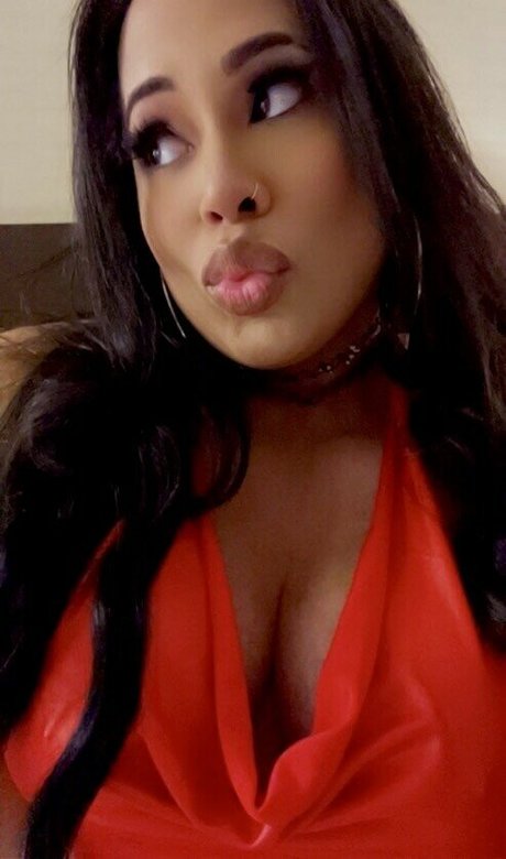 Aew Wrestler Nyla Rose