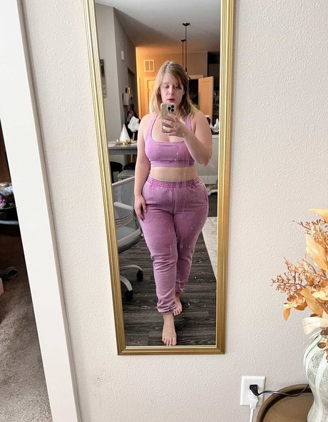 Curvykrysta