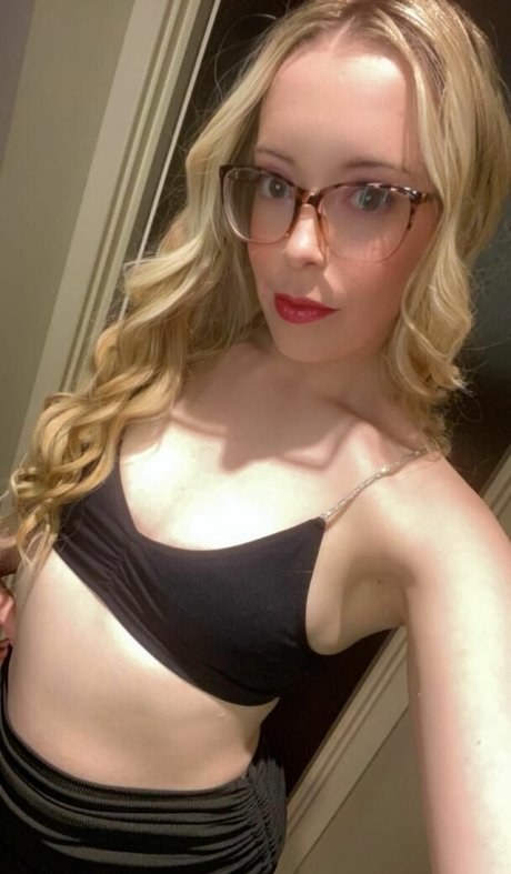 Sluttykitten4