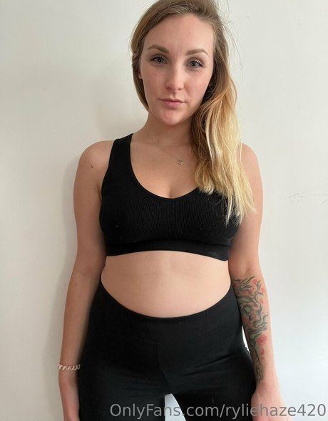 Foto di nudo di fuga di OnlyFans di Ryliehazefeedee