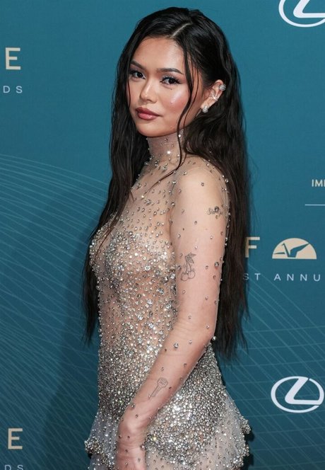 Foto di nudo di fuga di OnlyFans di Lisa Yamada