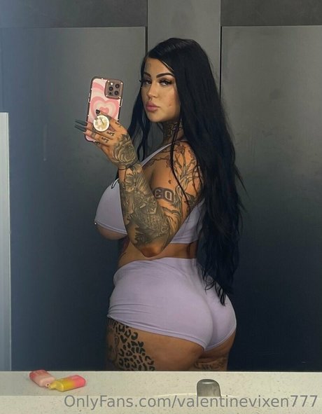 Valentinevixen777