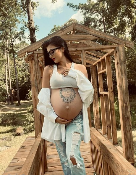 Mindblowingbrunette69