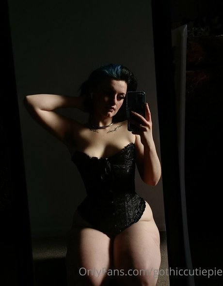 Gothiccutiepie