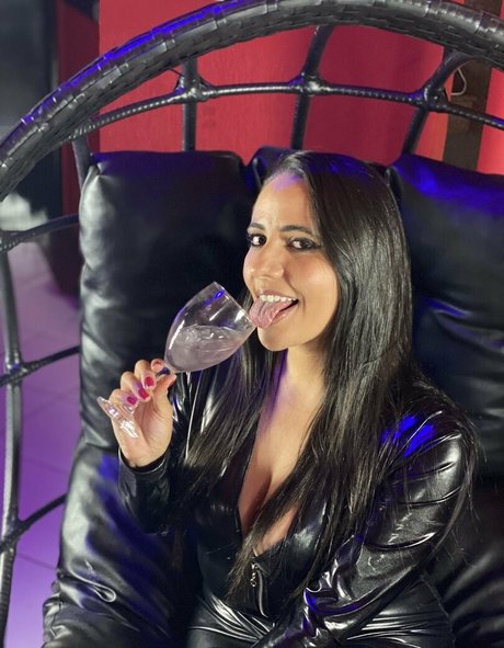 Foto di nudo di fuga di OnlyFans di Goddesskiffavideos