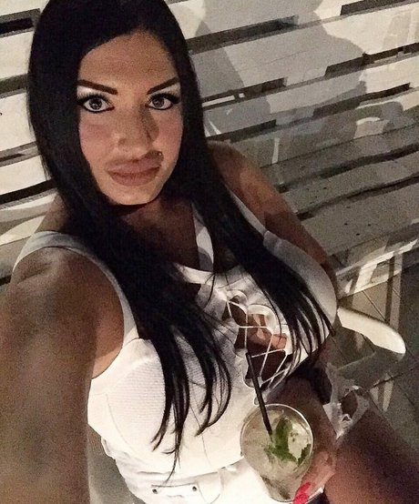 Elisabettamediterraneagirl