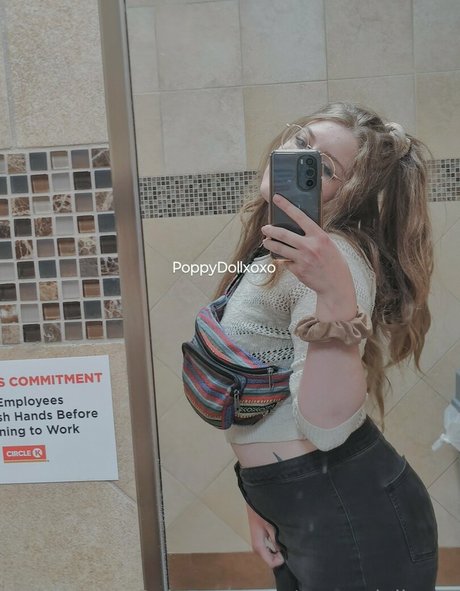 Poppydollxoxo