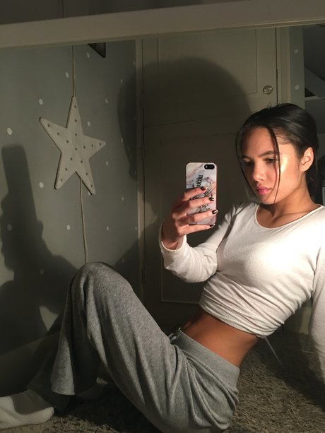 Saoirse Alicia Behzadi