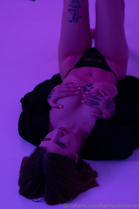 Karinaskinlovers