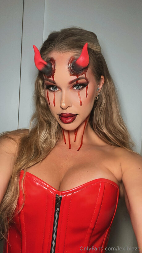 Foto di nudo di fuga di OnlyFans di Lexiblaze