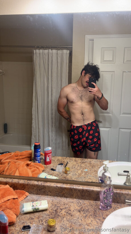 Foto di nudo di fuga di OnlyFans di Jasonsfantasy