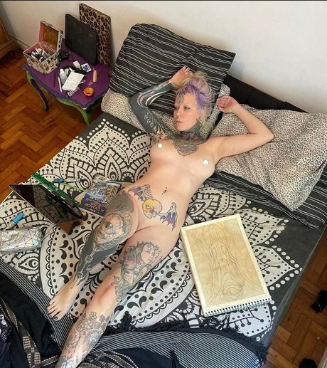 Foto di nudo di fuga di OnlyFans di Calopsyco