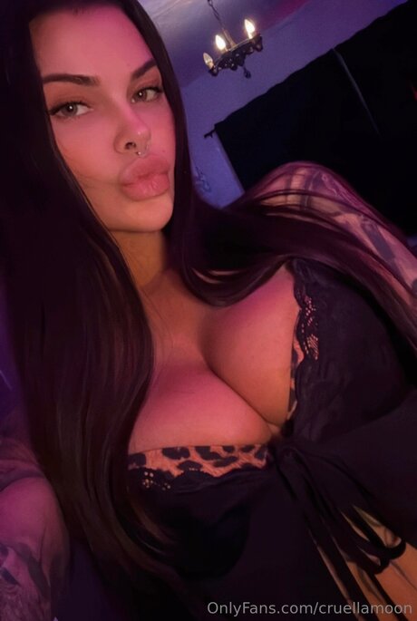 Cruellamoon