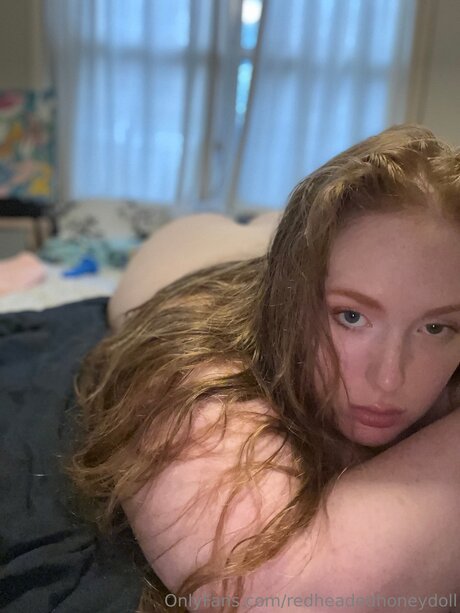 Redheadedhoneydoll