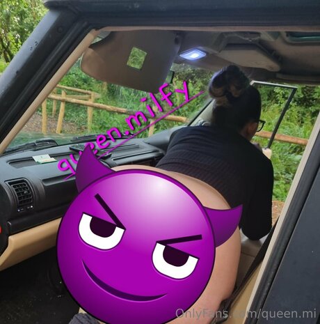 Foto di nudo di fuga di OnlyFans di Queen Mi