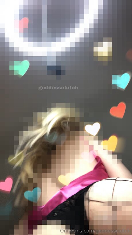 Goddessclutch