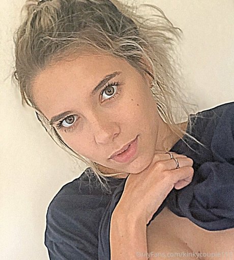 Samanthaflairofficial