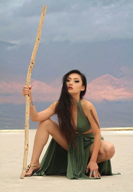Tina Guo