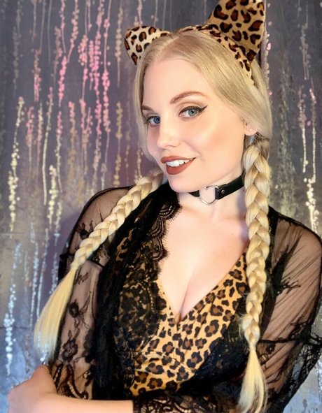 Ittybittyprettykittyfree