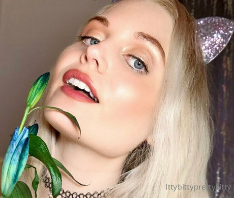 Ittybittyprettykittyfree