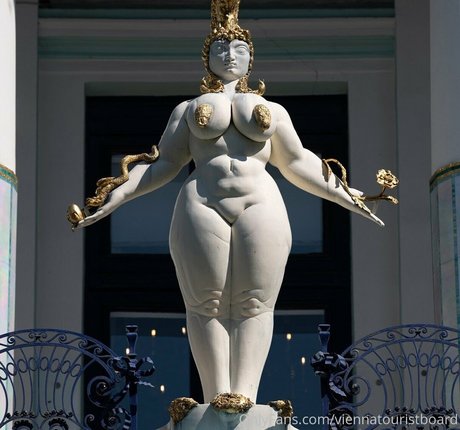 Foto di nudo di fuga di OnlyFans di Viennatouristboard